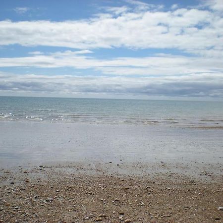 Beautiful Gate House A 4 Minute Walk From Beach Bognor Regis Esterno foto