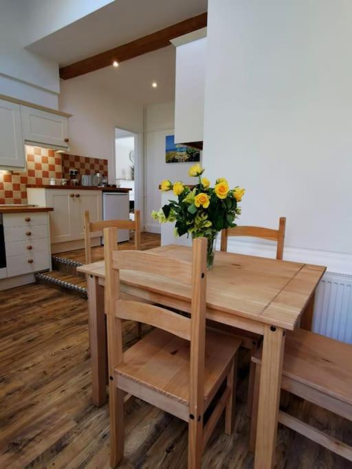 Beautiful Gate House A 4 Minute Walk From Beach Bognor Regis Esterno foto