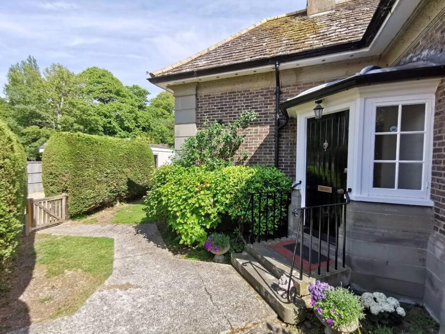 Beautiful Gate House A 4 Minute Walk From Beach Bognor Regis Esterno foto