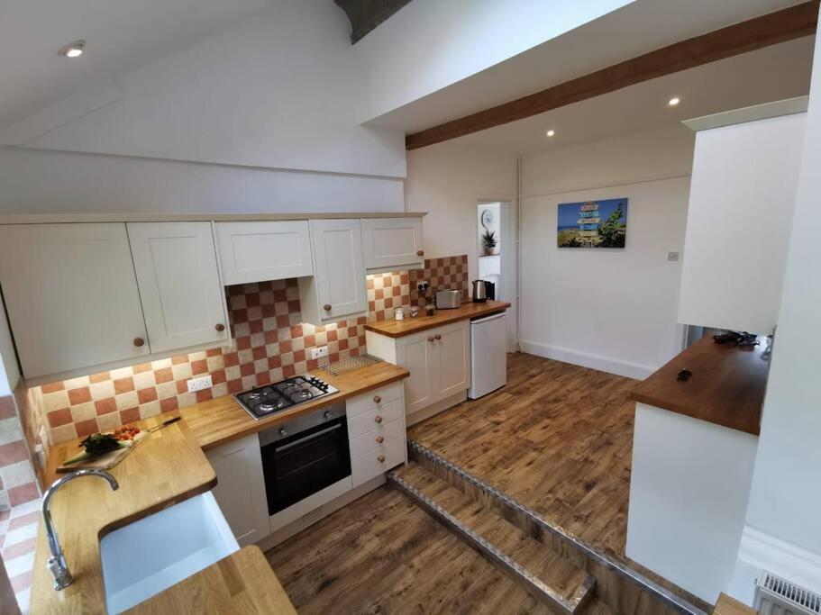 Beautiful Gate House A 4 Minute Walk From Beach Bognor Regis Esterno foto